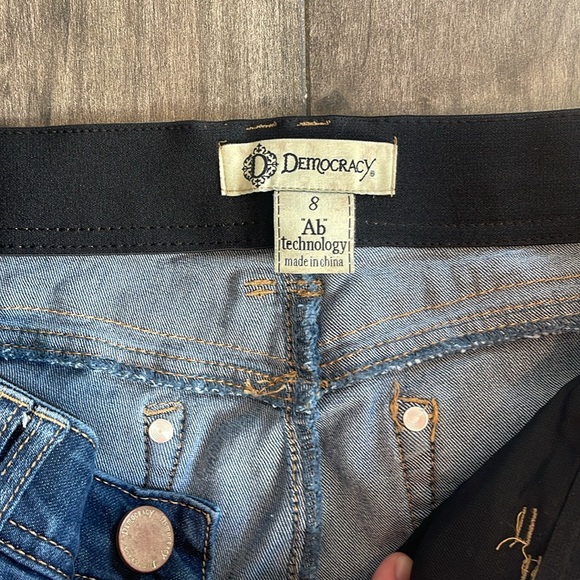 Great Condition Stretchy Skinny Jeans - High Rise - Picture 4 of 4